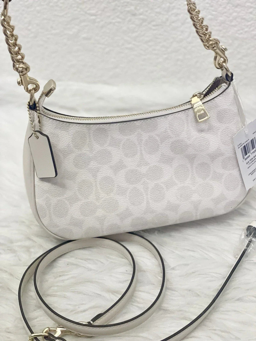 COACH Women’s Teri Shoulder Bag Signature Canvas